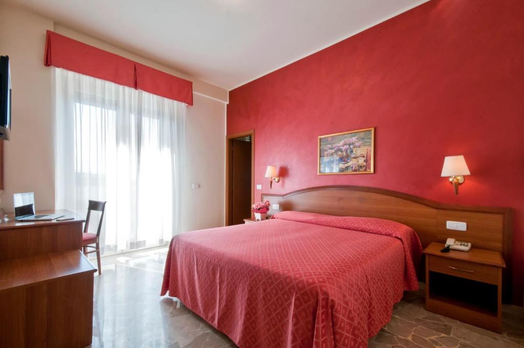 Hotel Tiffany Rimini Room photo